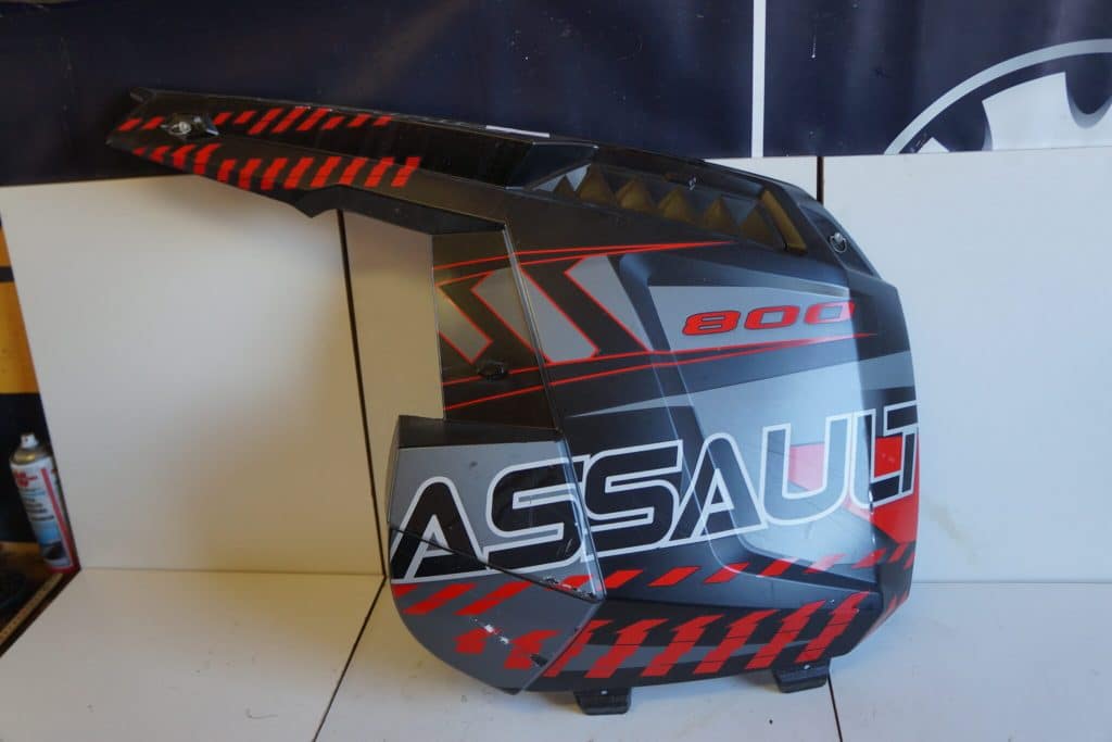 Polaris Swb Assault 800 144" -14  Sidokåpa, vänster