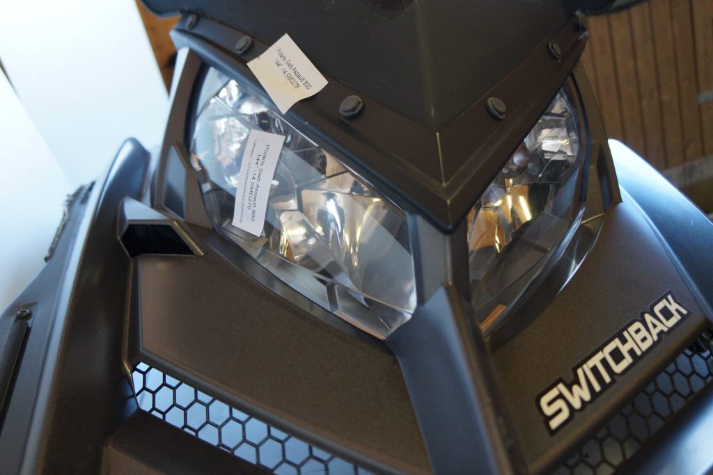 Polaris Swb Assault 800 144" -14  Lyse