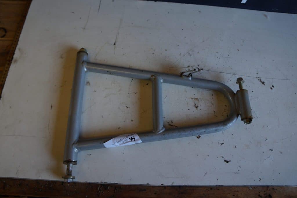 Arctic cat Bearcat 660 -08   A-arm, nedre, höger
