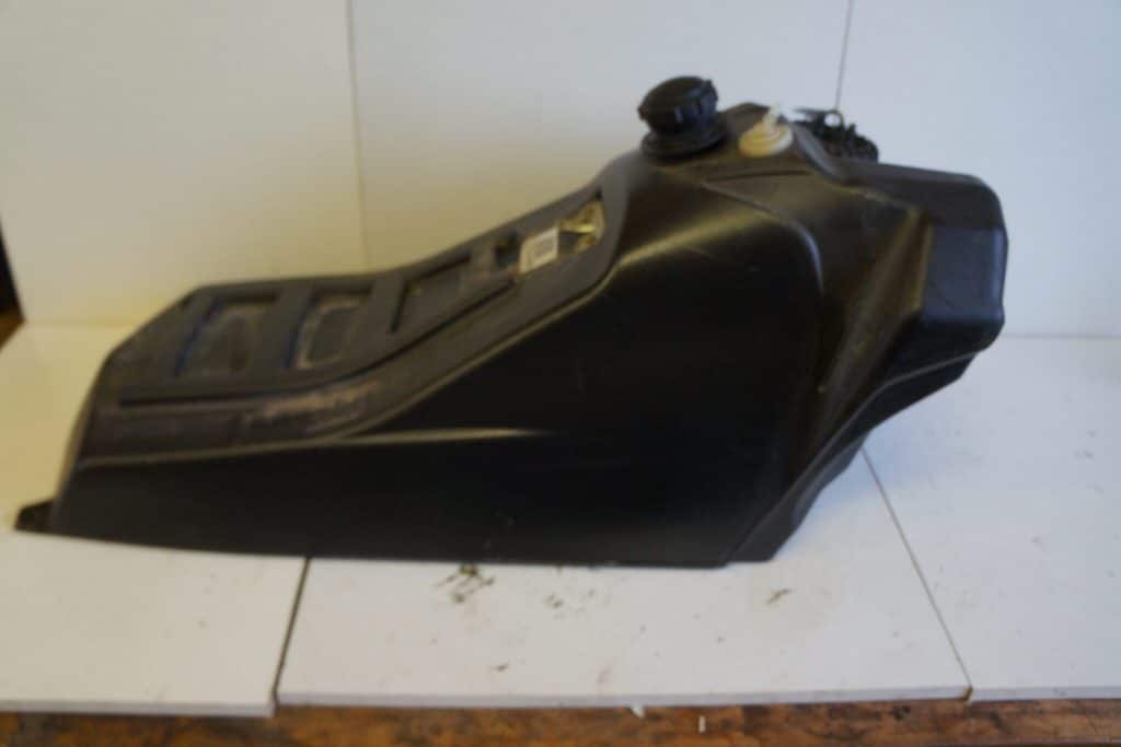 Polaris Indy 600 SP -13  Bränsletank