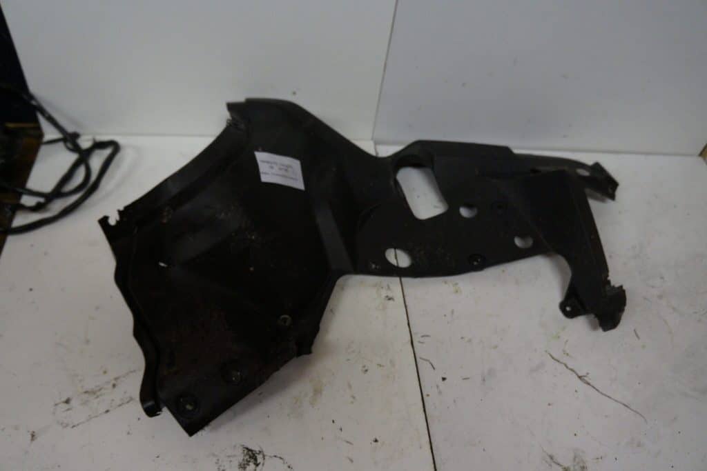 Yamaha Viking RS -09 387mil Sidobuk höger