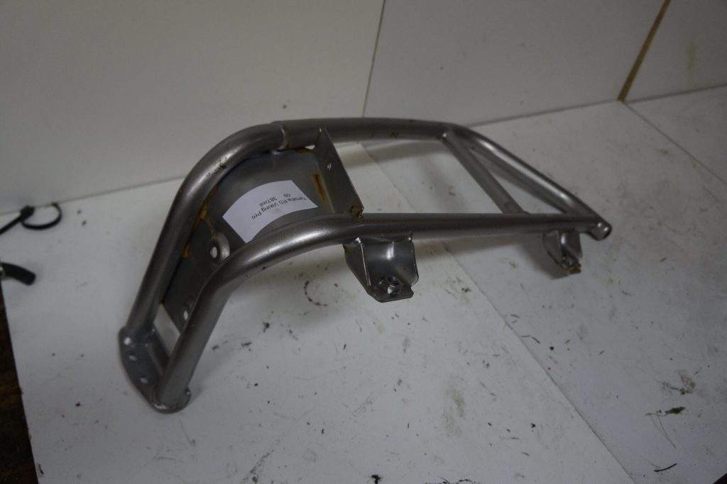 Yamaha Viking RS -09 387mil Pakethållare höger