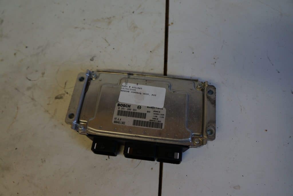 Polaris FST IQ Touring -06  Databox