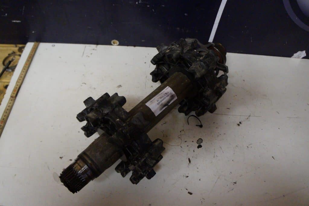 Ski-doo Summit 600 -18  Drivaxel