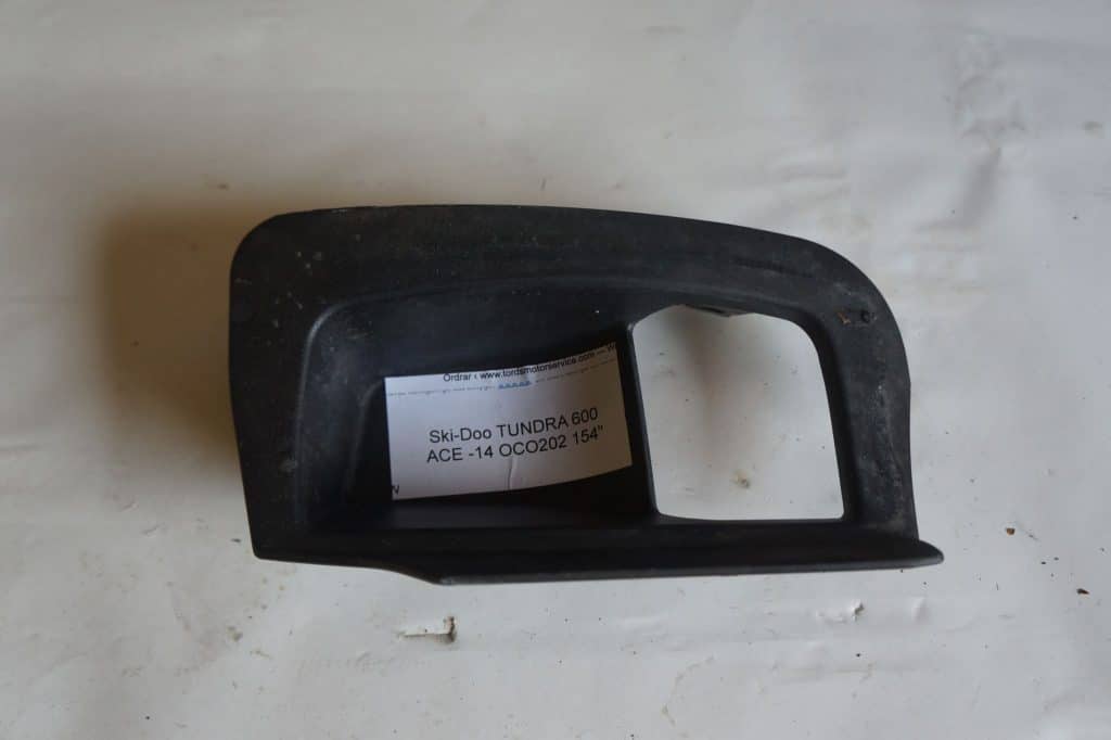 Ski-doo Tundra 600 ace 154" OCO -14 Plastkåpa vid backspak