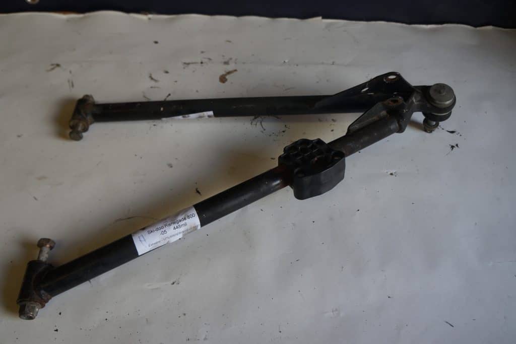 Ski-doo Renegade 800 -05   A-arm, nedre, höger