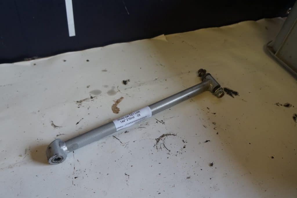 Arctic cat TZ1 -08  A-arm, övre