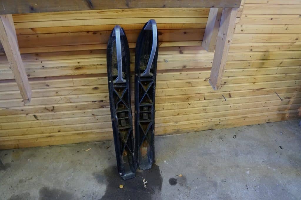 Polaris Classic 500 -03  Skidor