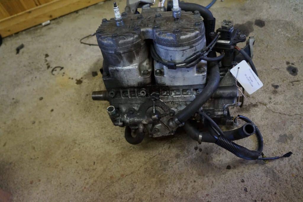 Arctic cat M7 700 -05  Motor  