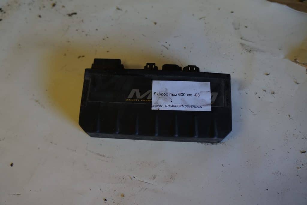 Ski-doo mxz 600 xrs -03  mpembox