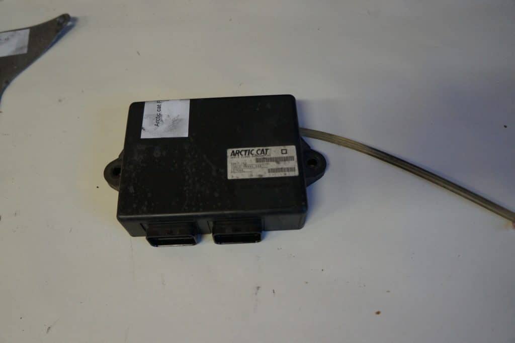 Arctic cat F8 Sno pro -10  Databox