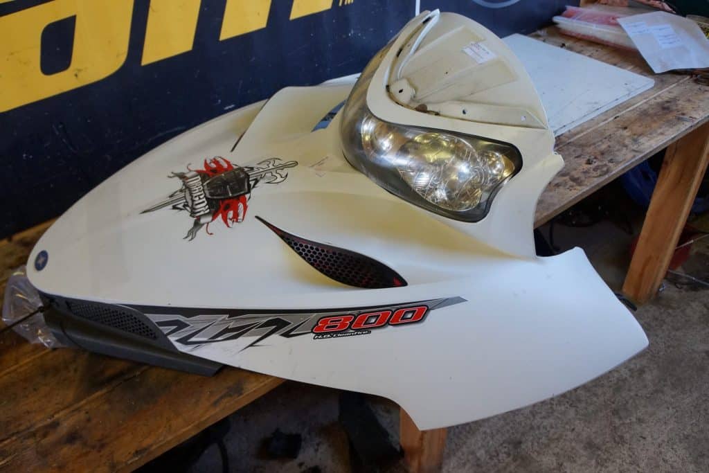 Polaris Dragon 800 -09  Huv