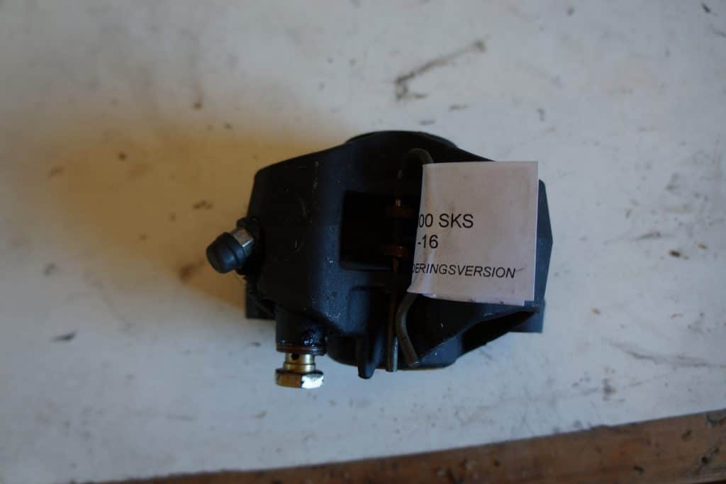 Polaris 800 SKS 155" -16  Bromsok