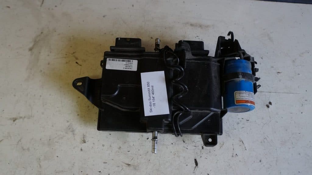 Ski-doo Summit 850 154" -18  ECM-box med dess