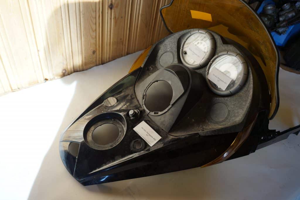 Ski-doo Renegade 800 -07  Tankplast