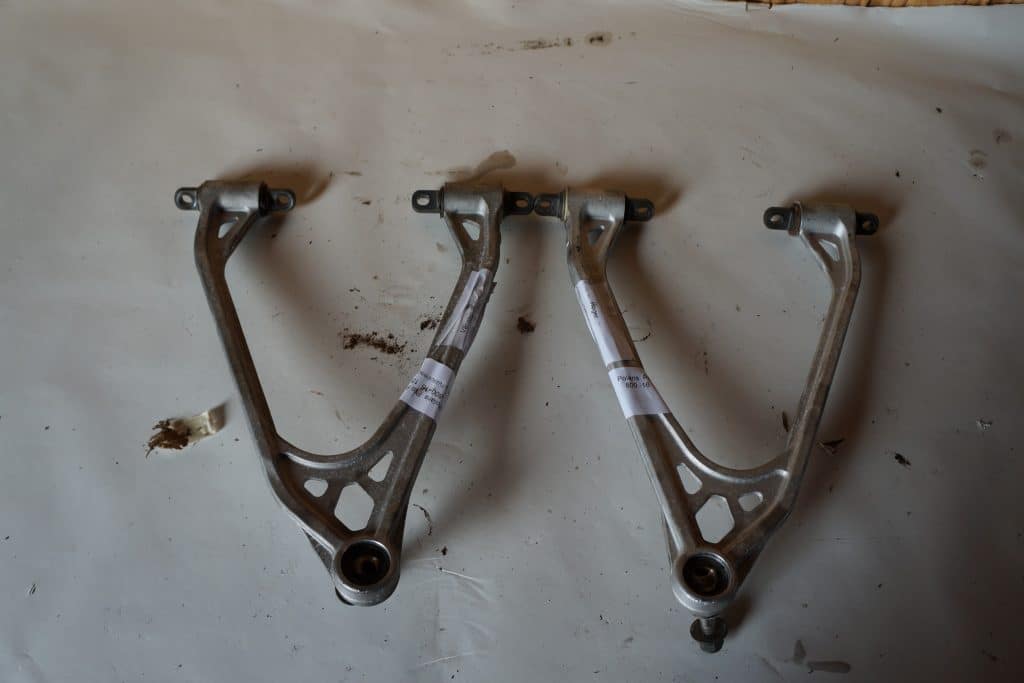 Polaris Pro-rmk 800 163" -16  A-arm övre vänster
