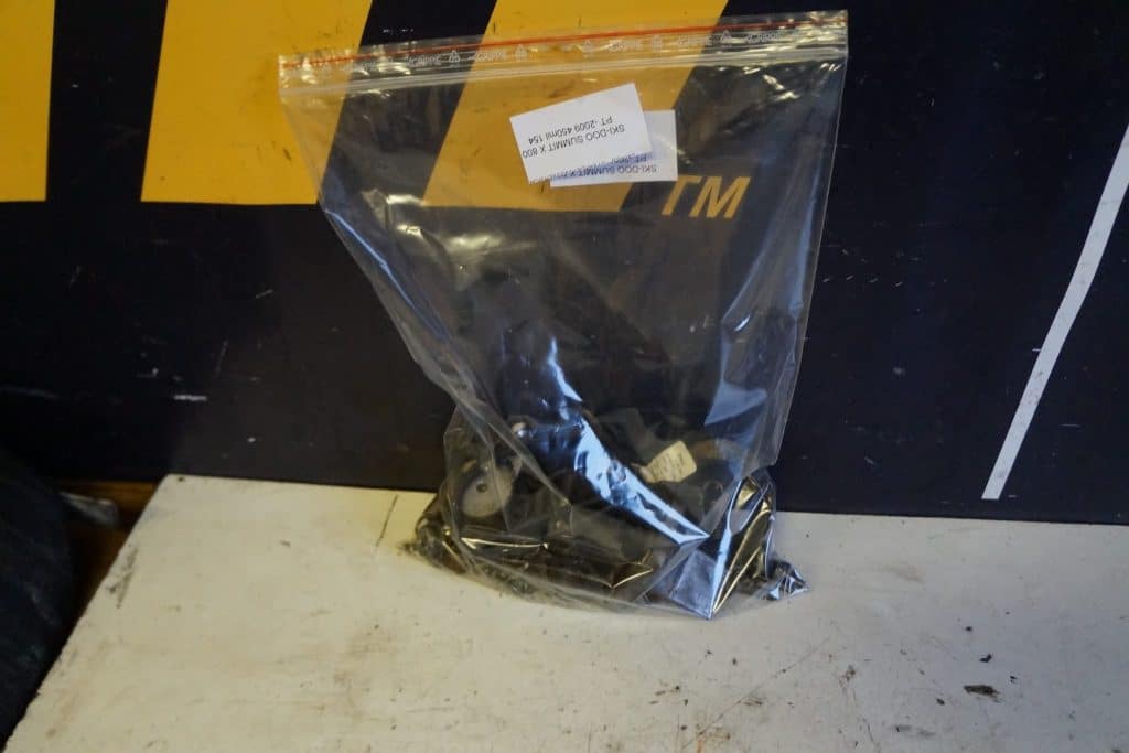 Ski-doo Summit 800R 154" -09  Bultsortiment