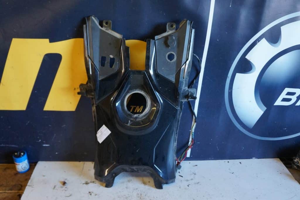 Ski-doo Summit 800 SP 154" -16  Plast ovan tank