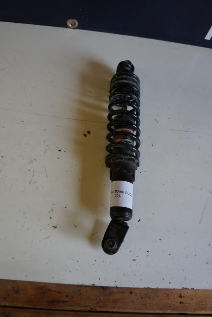 Yamaha Slider EW50 -13 (moped) Bakdämpare