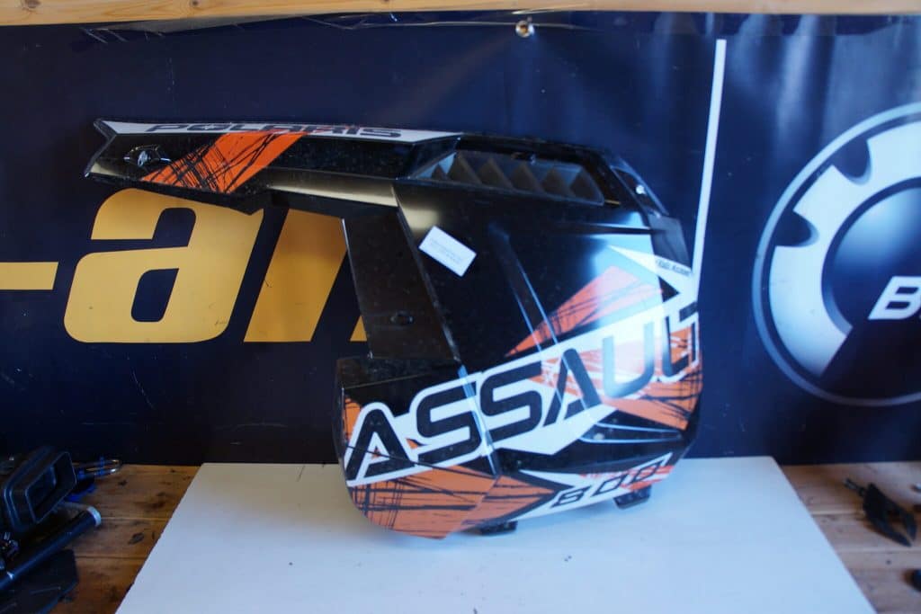 Polaris Switchback Assault 800 144" -13  Sidokåpa, vänster
