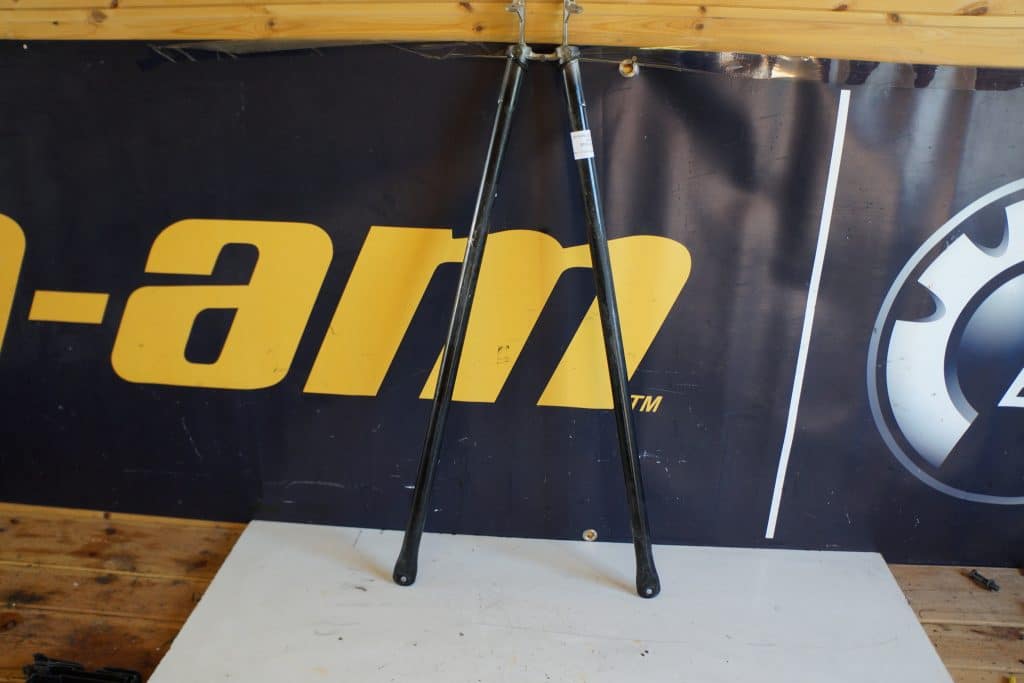 Lynx Ranger 49 900 ace -18  Pyramidstag bakre