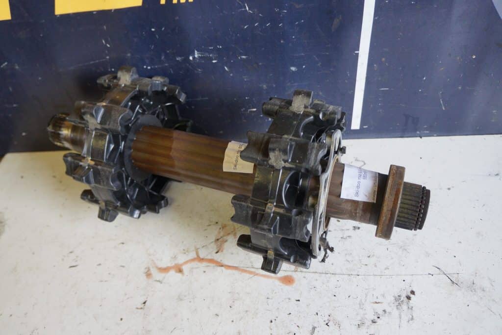 Ski-doo mxz 800 xrs -12  Drivaxel