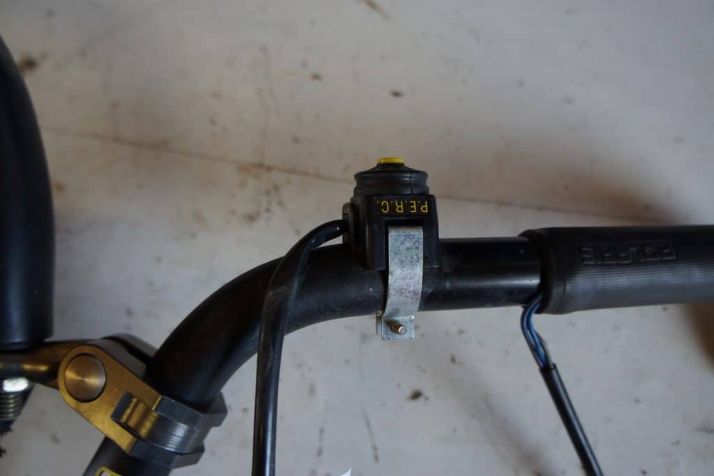 Polaris Rmk Assault 146" -09  Knapp perc