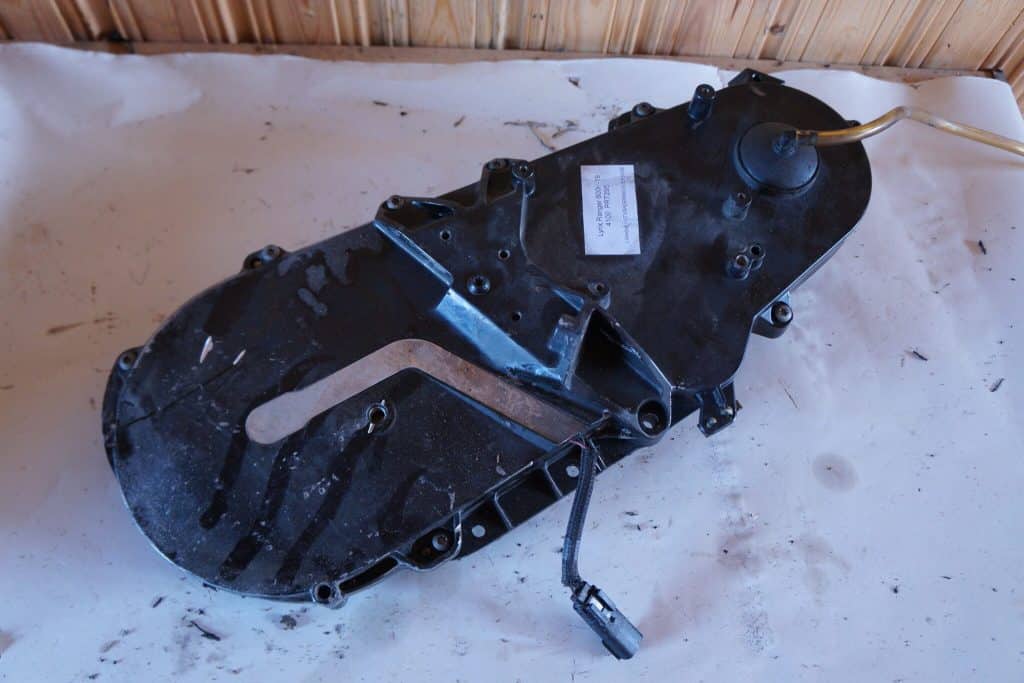 Lynx Ranger 600r -19  kedjehus Komplett