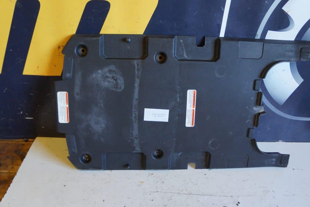 Ski-doo Gtx 600 sdi -06  Plast över tunneln