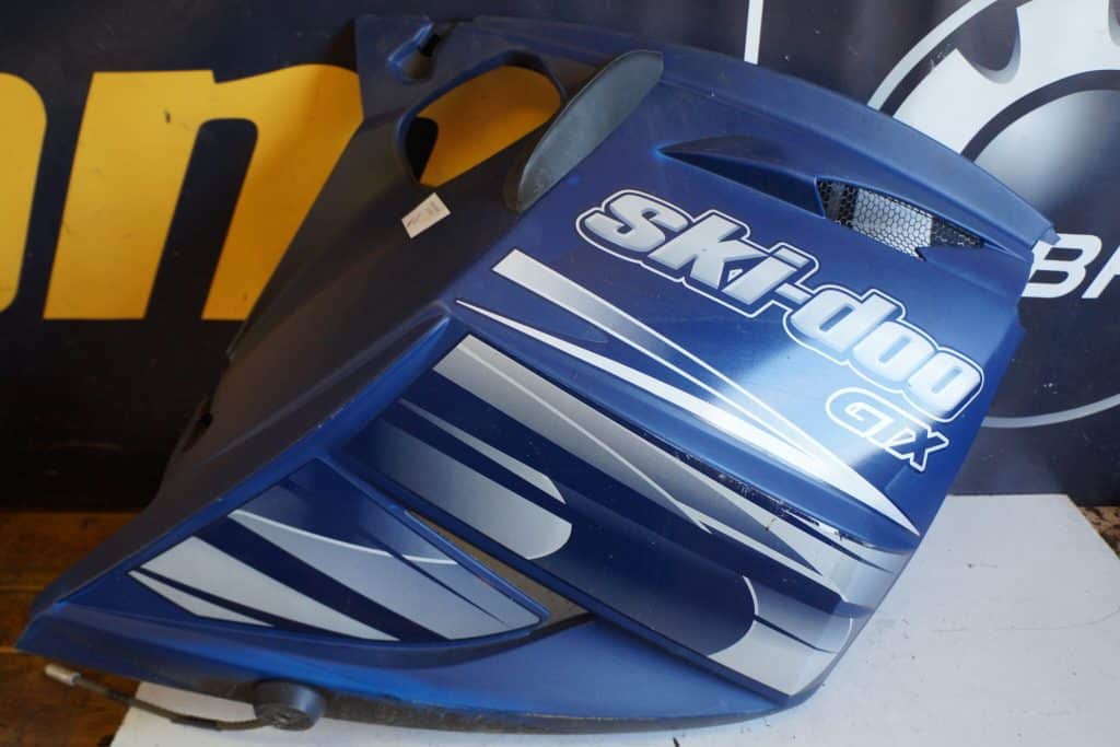Ski-doo Gtx 600 sdi -06  Sidokåpa, höger