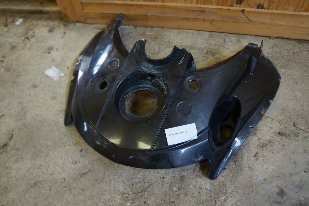 Lynx xtrim 550 -06  Tankplast