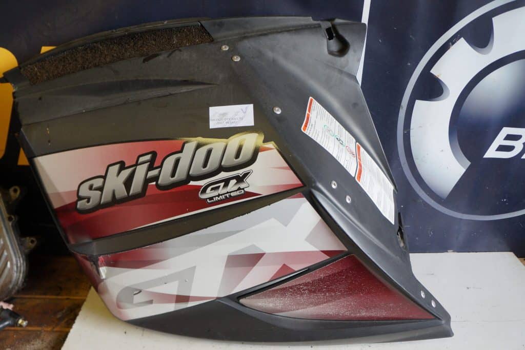 Ski-doo Gtx 600sdi -07  Sidokåpa, vänster