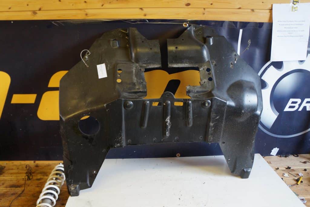 Arctic cat sx 600 -10  Bukplast