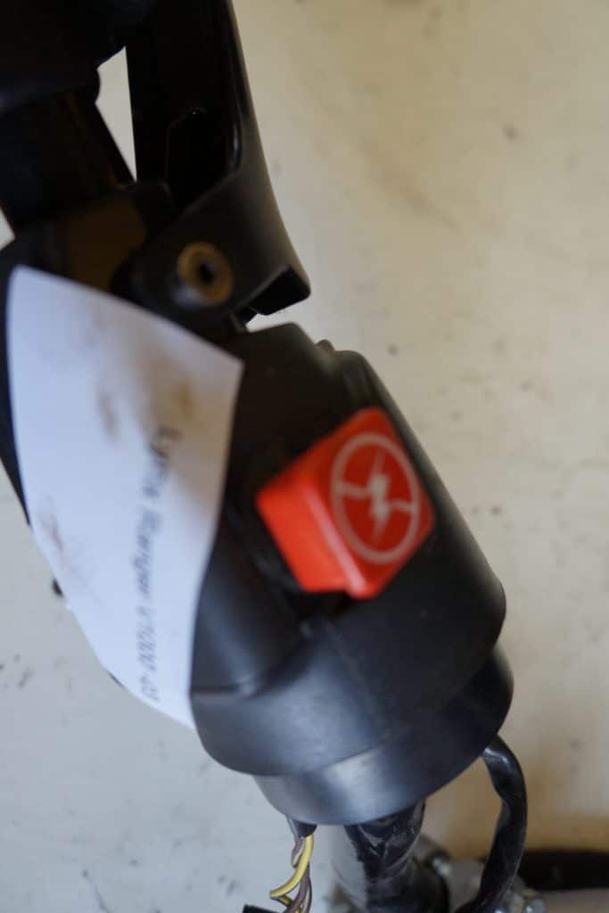Lynx Ranger V1000 -03  Knapp Stoppknapp