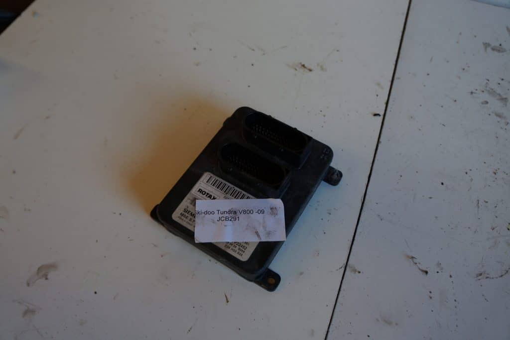 Ski-doo Tundra V800 -09  Databox