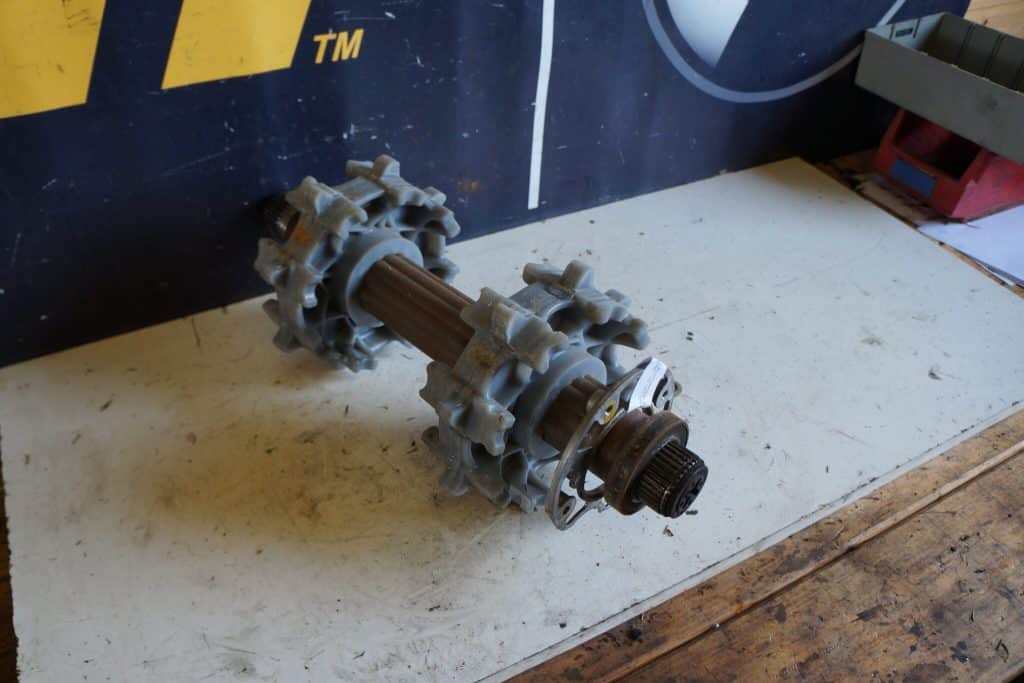 Lynx Boondocker 800 3900DS -16  Drivaxel