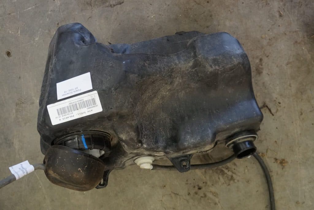 Polaris Scrambler 1000xp -18  (ATV)  Bränsletank inkl pump