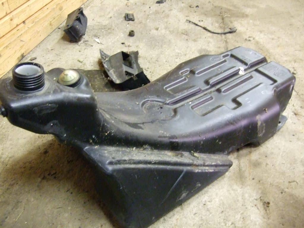Ski-doo Gtx 550 -06  Bränsletank
