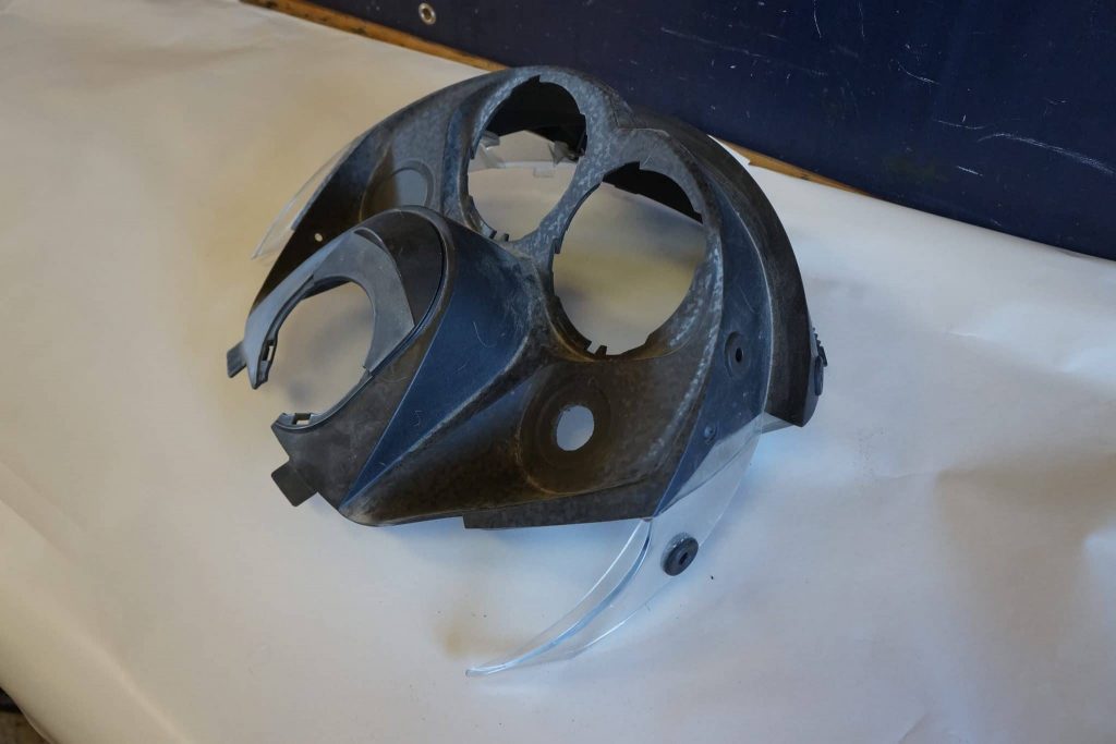 Ski-doo Gtx 500ss -07  Plast runt instrumenten