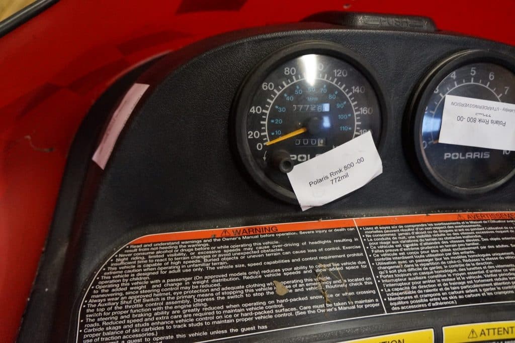 Polaris Rmk 800 -00  Hastighetsmätare