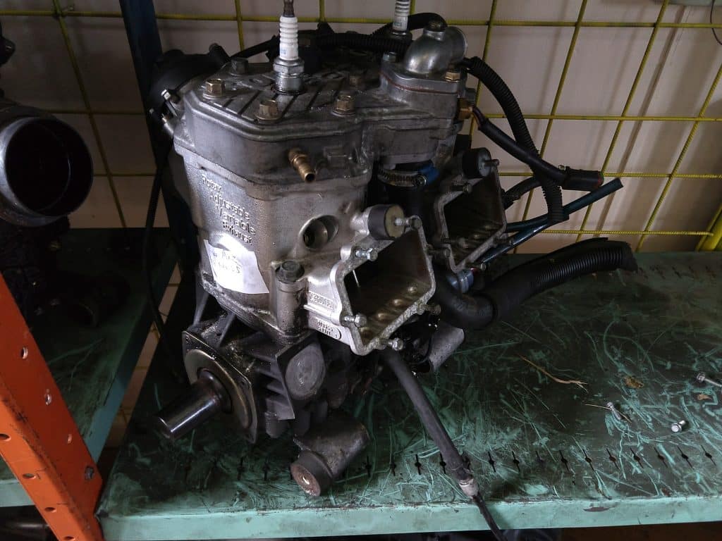 Ski-doo mxz 600 sdi -05 OK