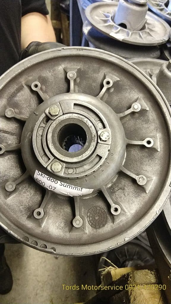 Ski-doo Summit 600 Sdi -07 Sekundärvariator