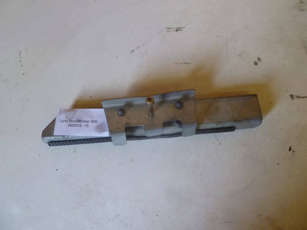 Lynx Boondocker 800 3900ds -15 chassieplåt