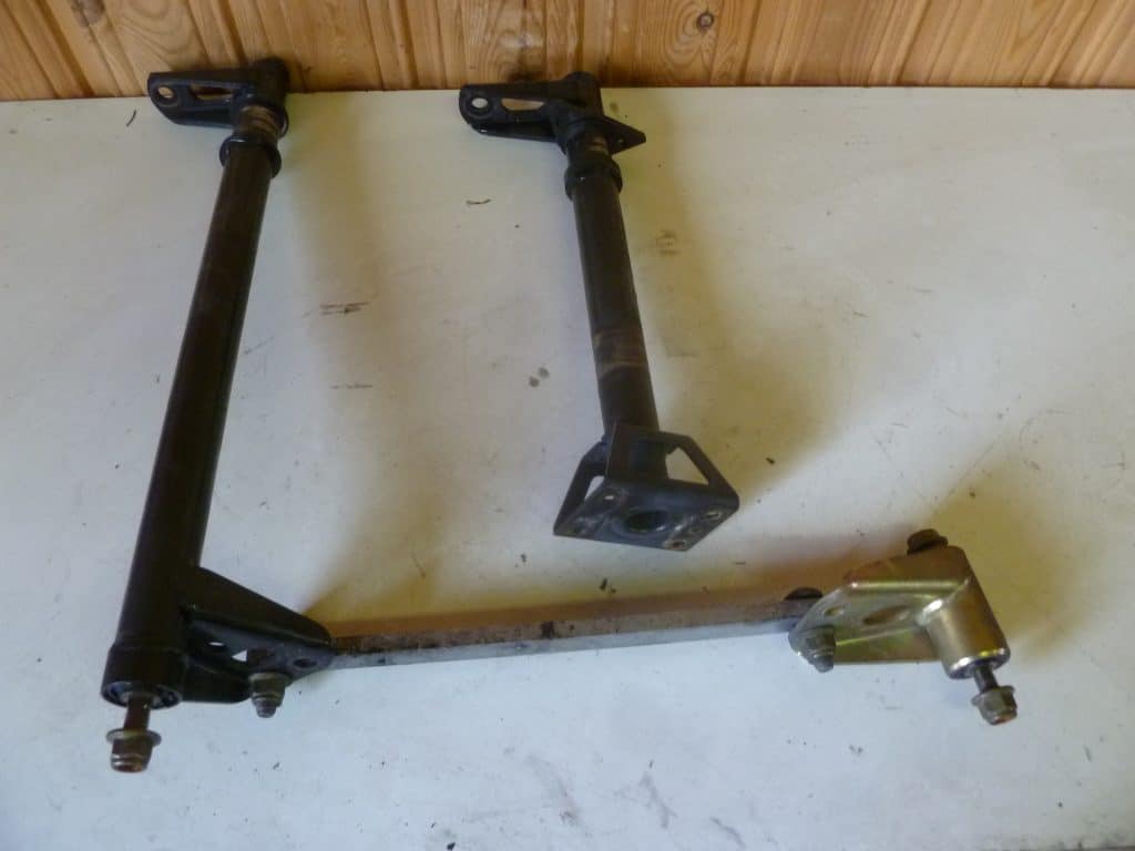 Polaris Switchback Assault 800 -11 Styrstång övre