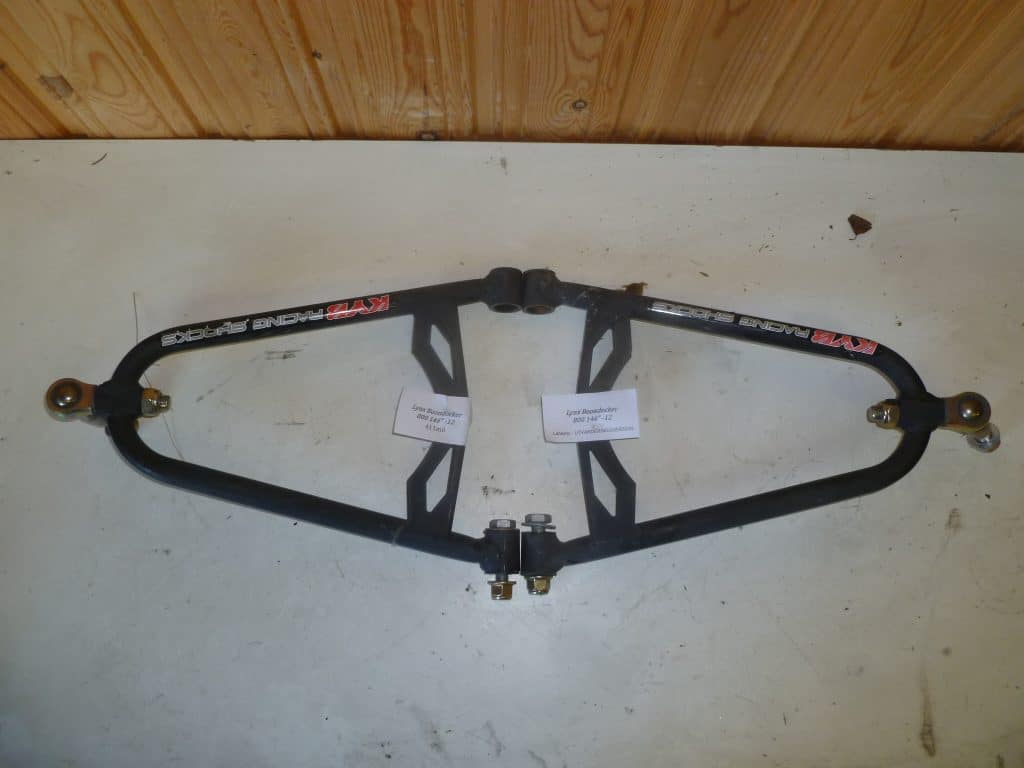 Lynx Boondocker 3700 800 -12 A-arm övre  Höger