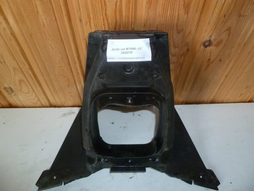 Arctic cat M7000 153" -15 Frontplast