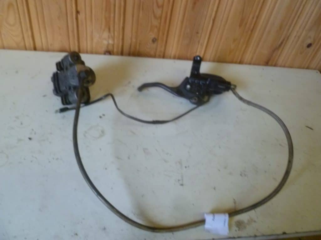 Polaris Pro-rmk 800 -11 Bromssystem