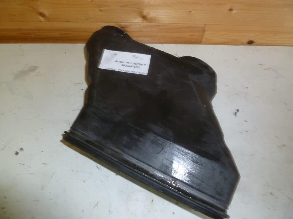 Arctic cat Crossfire 8 141" -09  Plast