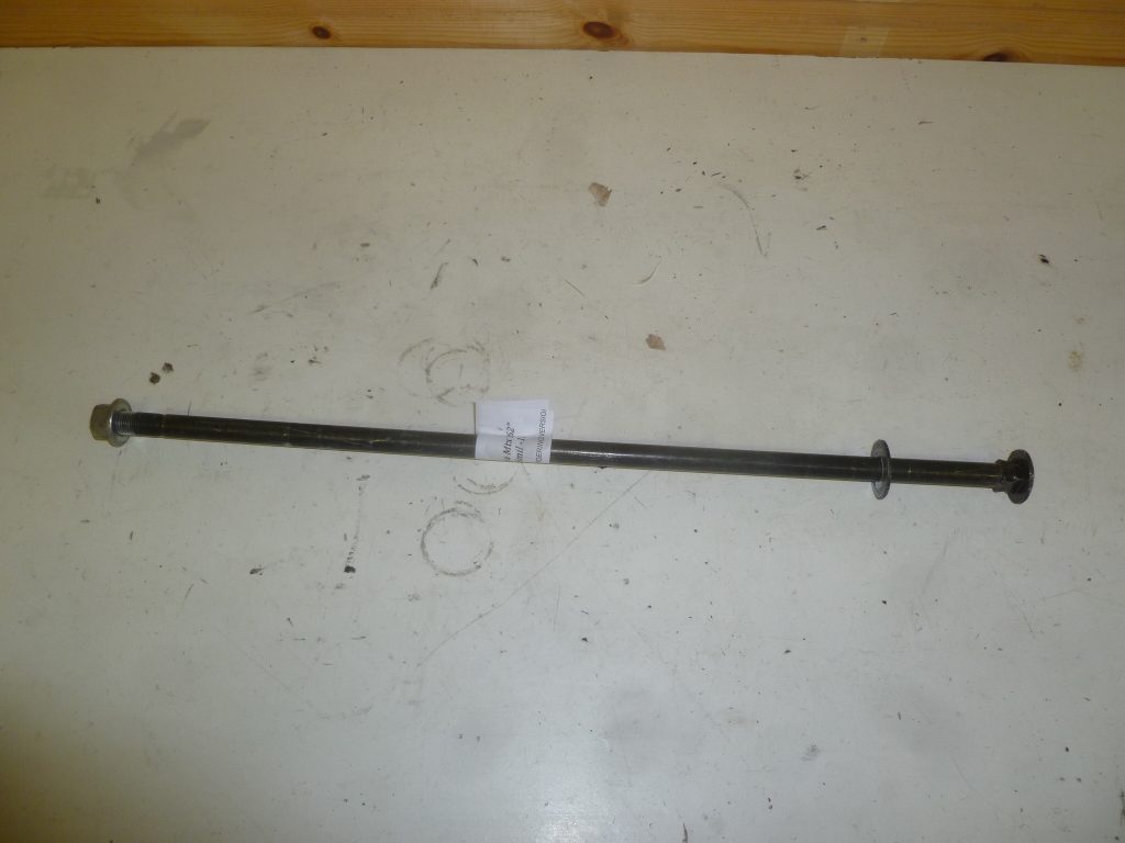 Yamaha Nytro   162" -13 Lång bult