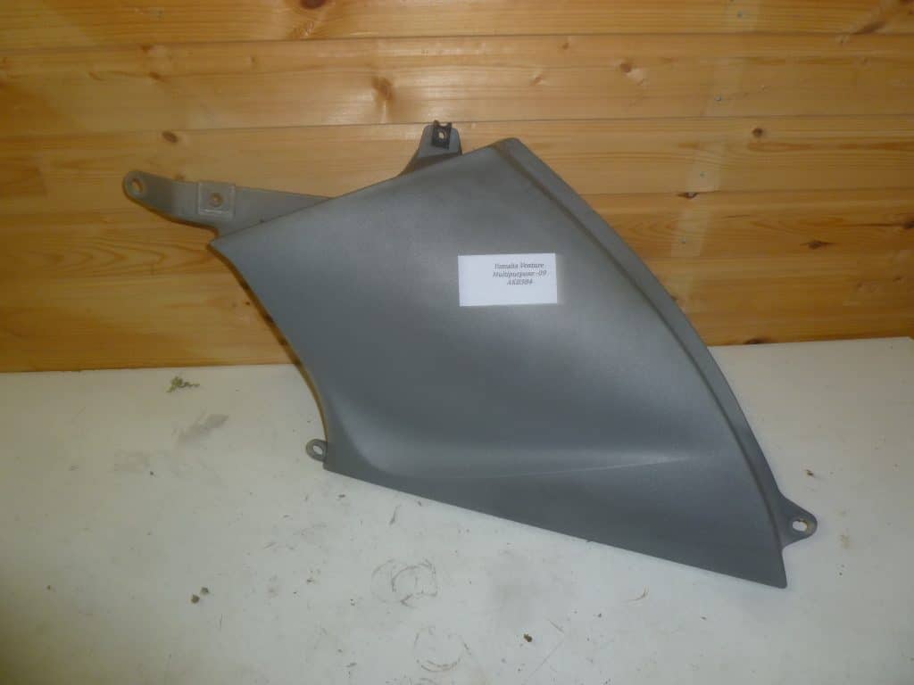 Yamaha Venture multi purpose -09 Sidokåpa vänster